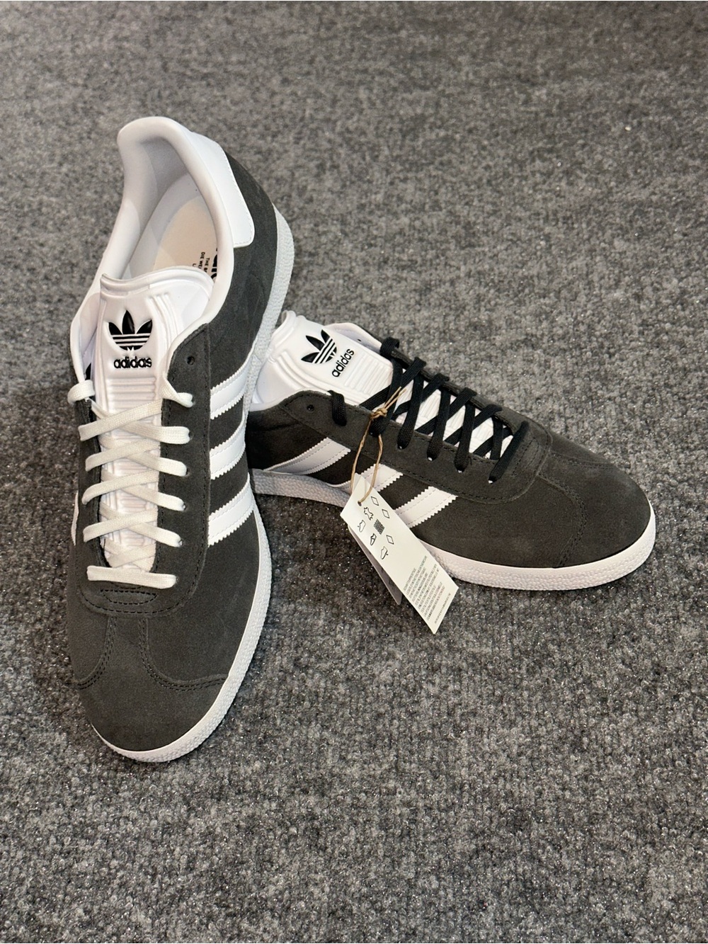 Adidas Gazelle Men’s Sneakers